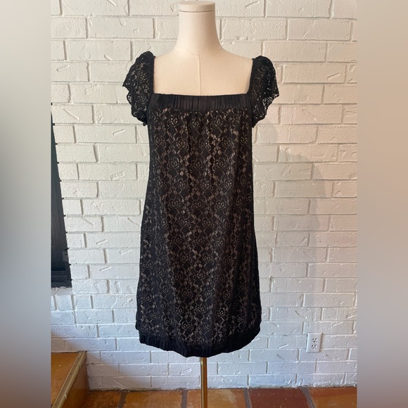 Alexia Admor Black Lace Satin Bubble Mini Dress M - Picture 1 of 13